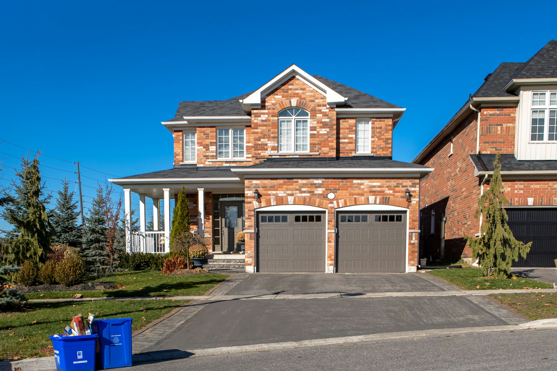 Red-brick family home in Oshawa, Ontario
